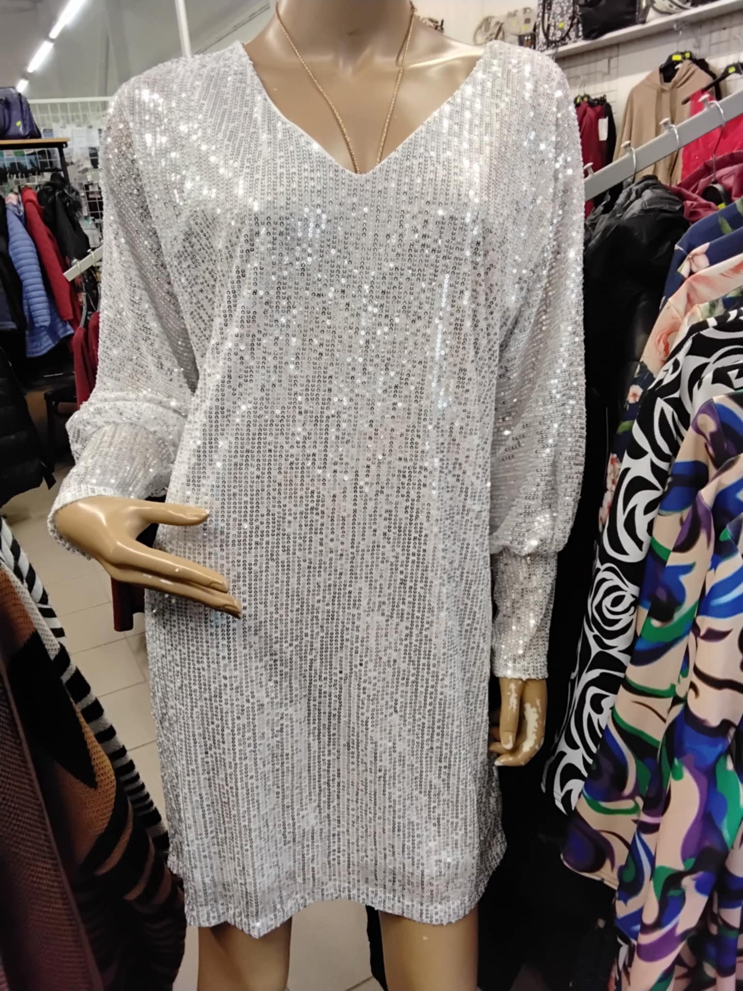 SÄDELEVAD KLEIDID/TUUNIKAD